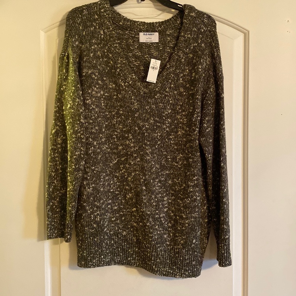 Old Navy Sweater